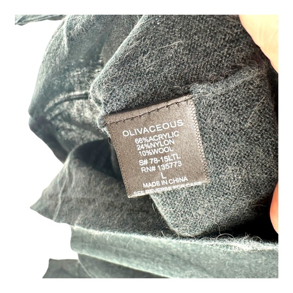 Olivaceous NWT Women’s L Large Teal Wool Blend Sweater V Neck Cut Out Neck - Picture 7 of 13